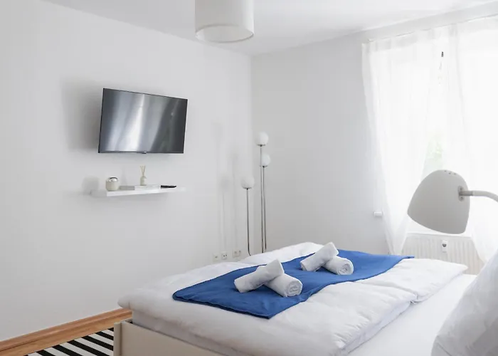 Bauhaus Am Hauptbahnhof * Dessau-Rosslau